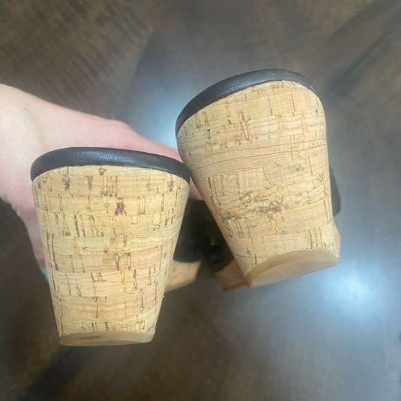 Cole Haan black sandals with cork wedge - Picture 3 of 4